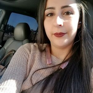 Meet your Posher, Jazmine